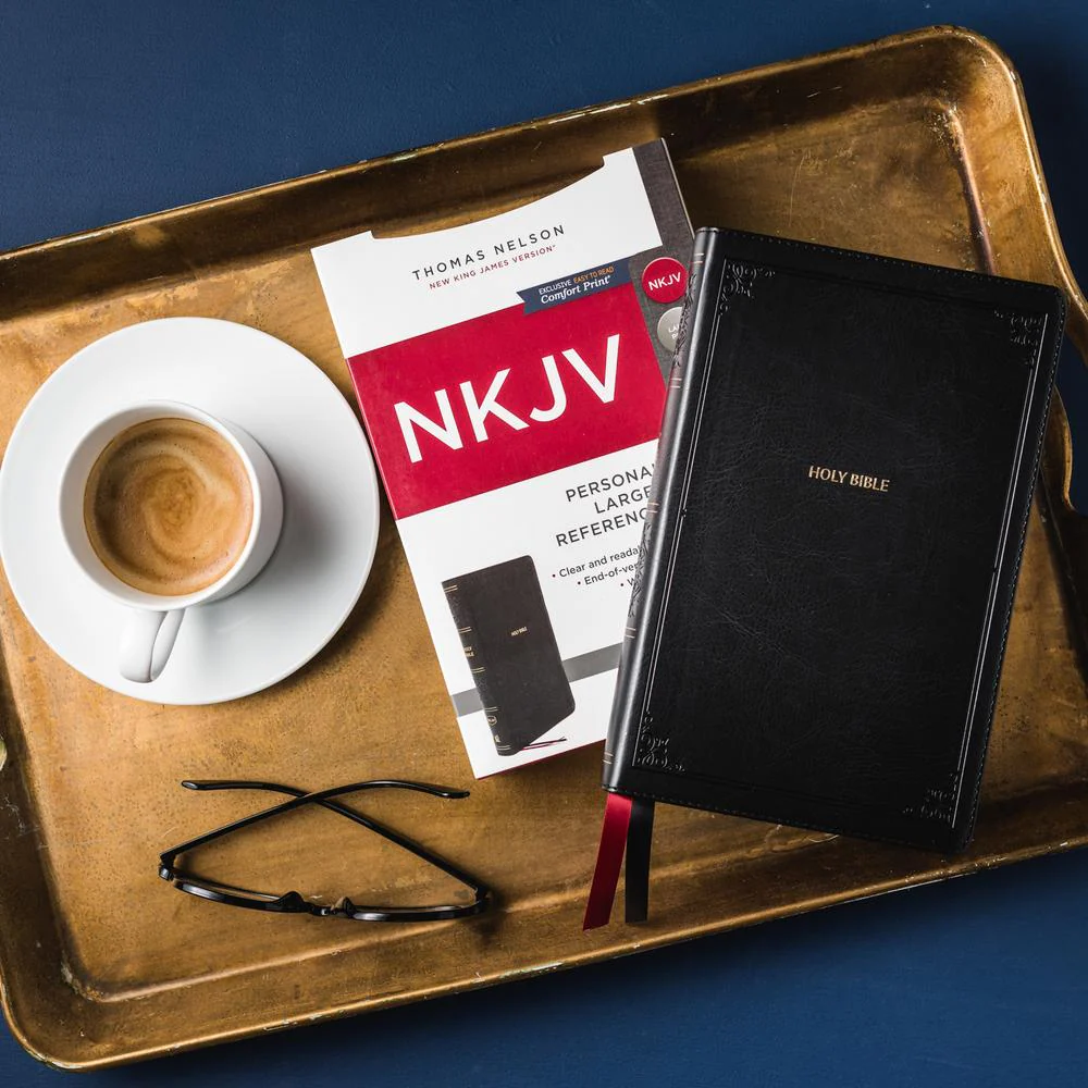 NKJV, End-of-Verse Reference Bible, Personal Size Large Print, Red Letter Edition, Comfort Print: Holy Bible, New King James Version - Image 51