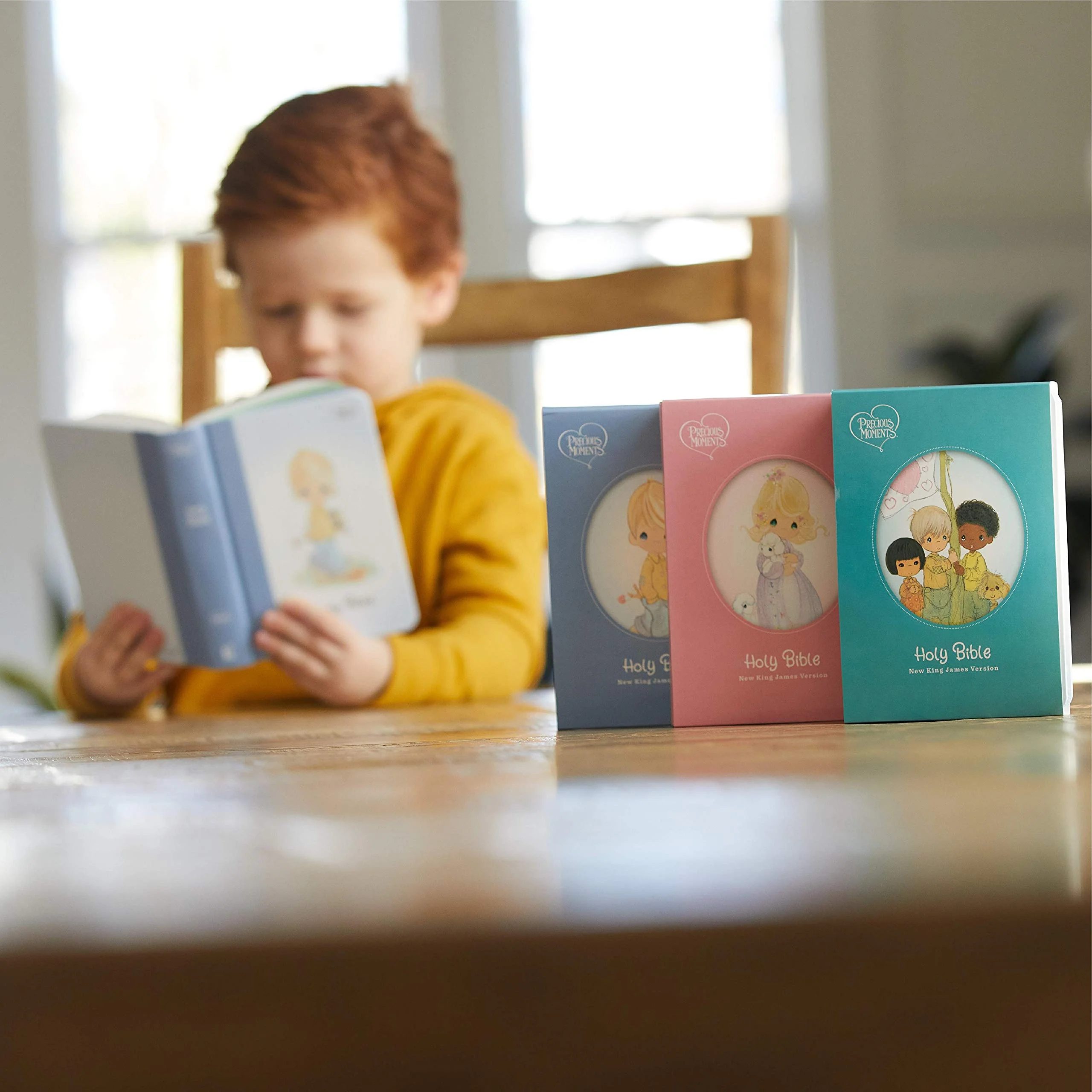 NKJV, Precious Moments Small Hands Bible, Comfort Print: Holy Bible, New King James Version - Image 4