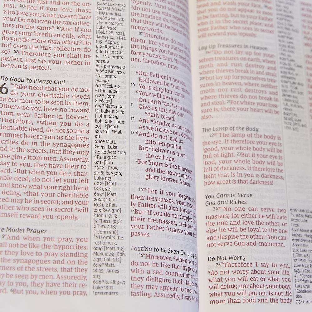 NKJV, Reference Bible, Center-Column Giant Print, Red Letter Edition, Comfort Print - Image 35