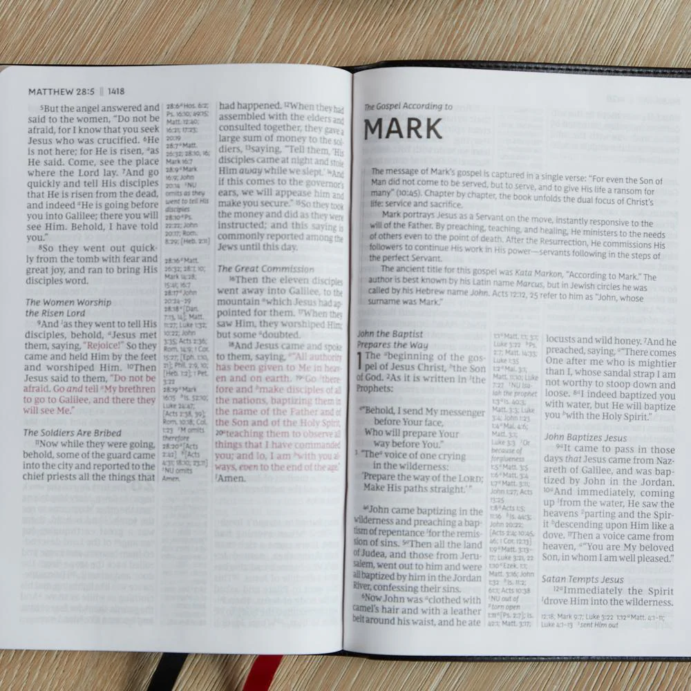 NKJV, Reference Bible, Center-Column Giant Print, Red Letter Edition, Comfort Print - Image 38