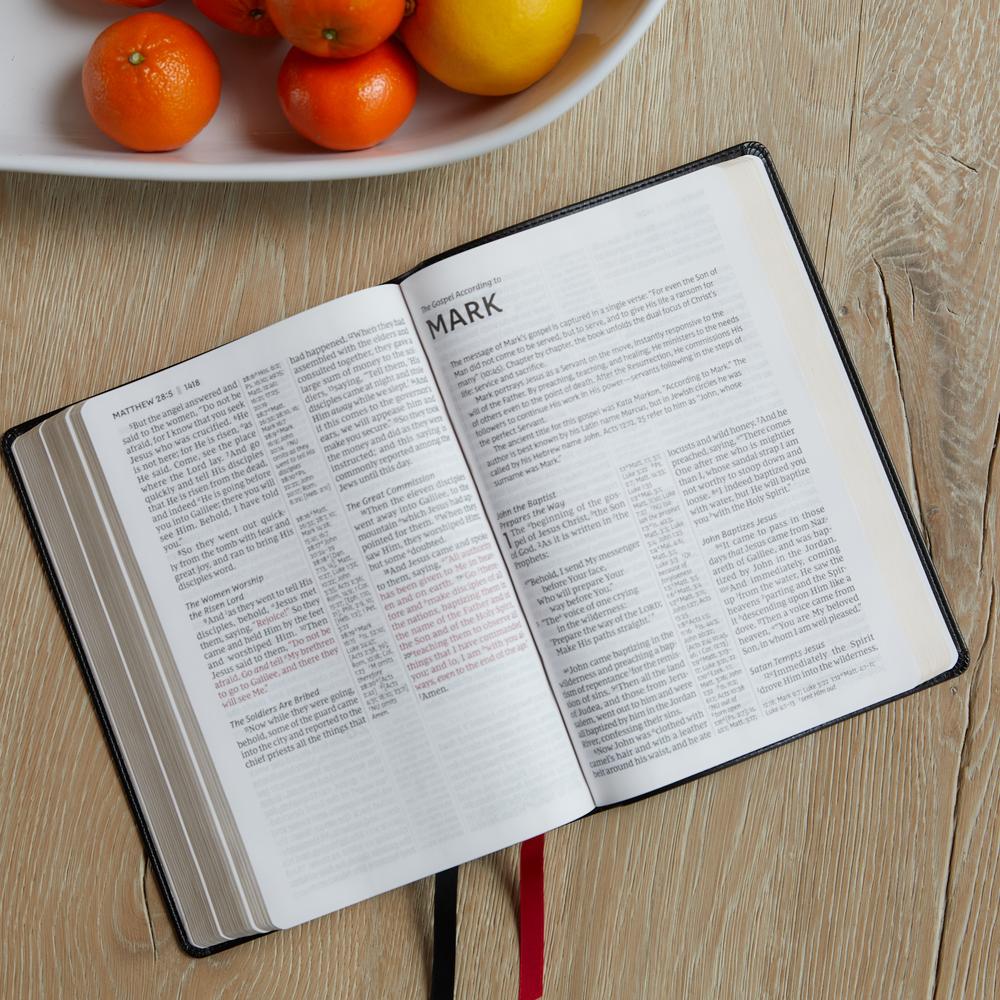 NKJV, Reference Bible, Center-Column Giant Print, Red Letter Edition, Comfort Print - Image 45