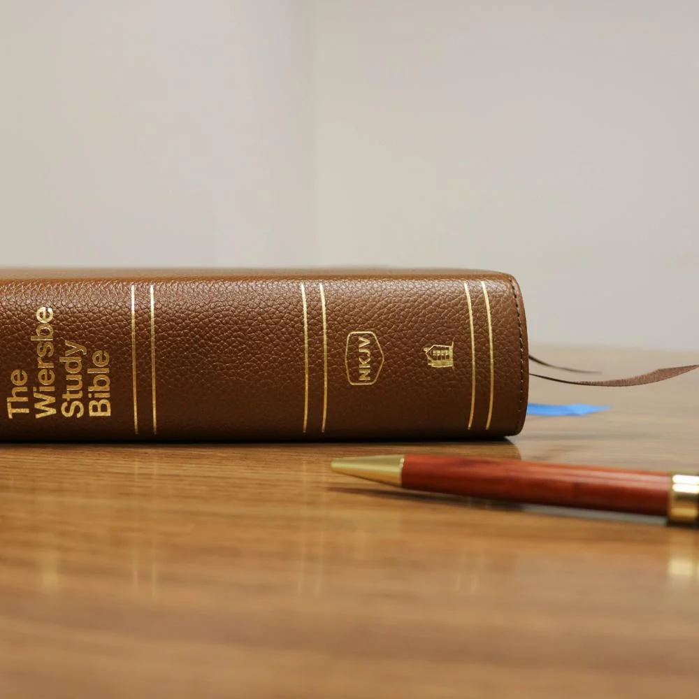 NKJV, Wiersbe Study Bible, Red Letter Edition, Comfort Print: Be Transformed by the Power of God’s Word - Image 18