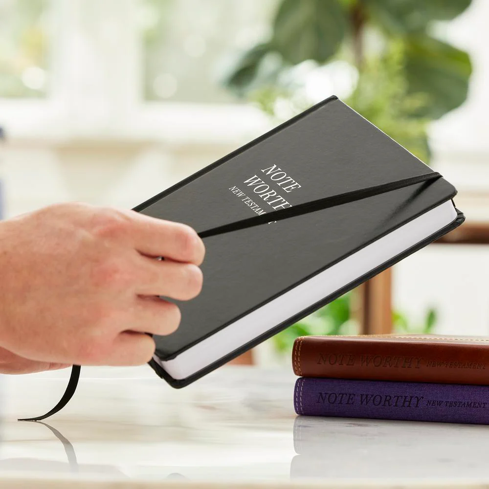 NoteWorthy New Testament: Read and Journal Through the New Testament in a Year (NKJV, Comfort Print) - Image 7