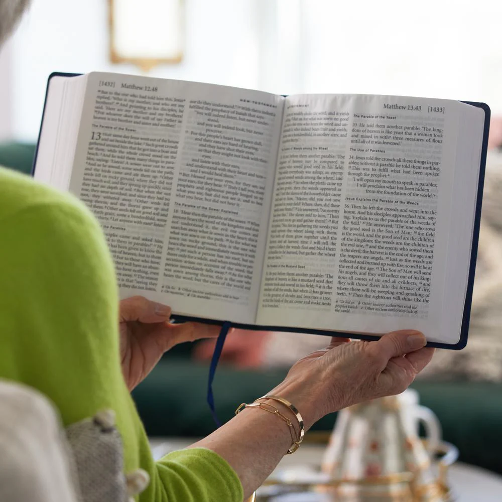 NRSV XL, Catholic Edition: Holy Bible - Image 8