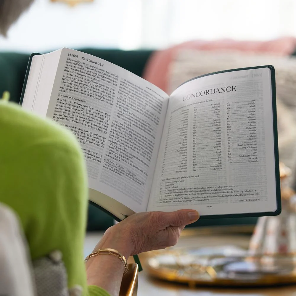 NRSV XL, Catholic Edition: Holy Bible - Image 9