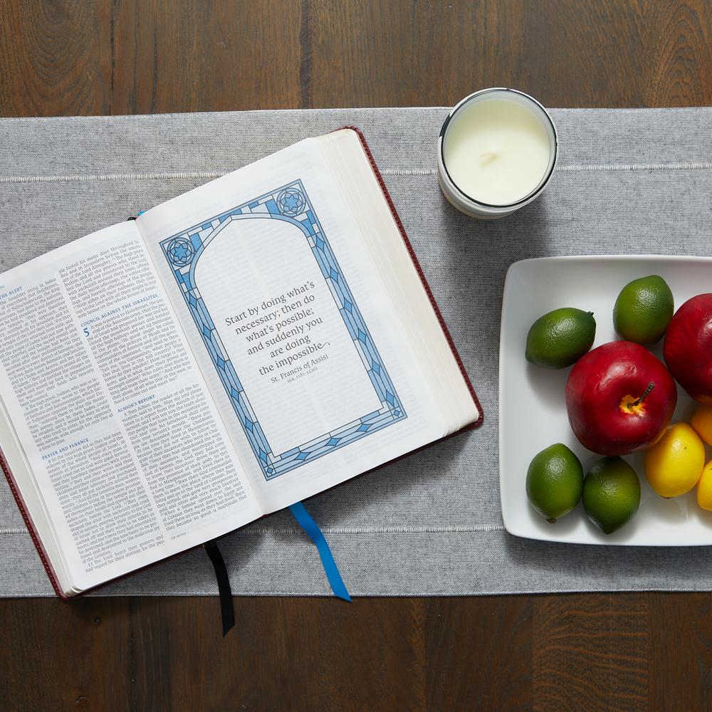 NRSVCE, Great Quotes Catholic Bible, Comfort Print: Holy Bible - Image 14