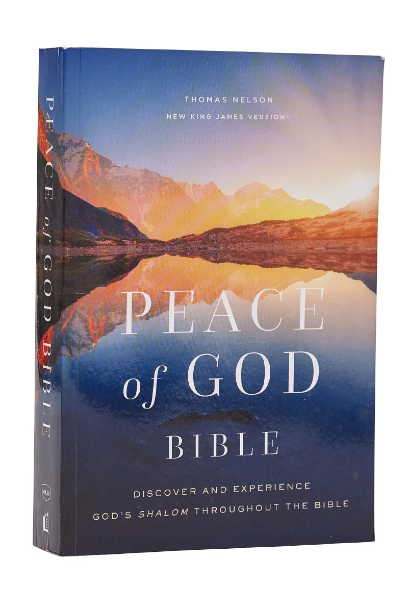 Peace of God Bible: Discover and Experience God's Shalom Throughout the Bible (NKJV, Red Letter, Comfort Print) - Image 5