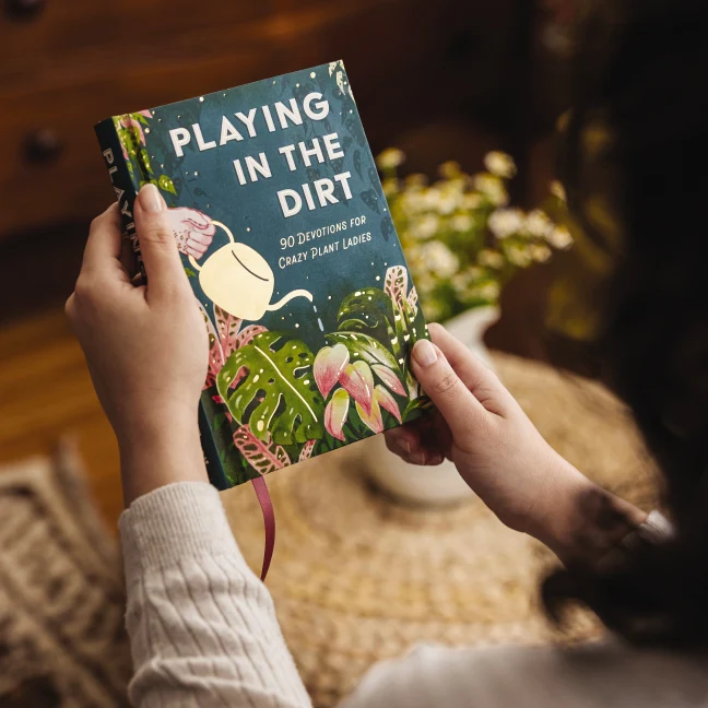 Playing in the Dirt: 90 Devos for Crazy Plant Ladies - Image 2