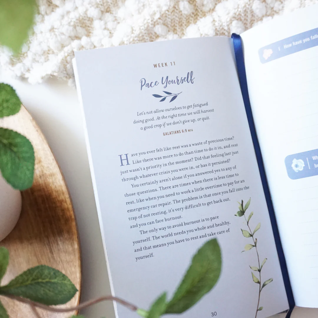 Relaxed Bible Study Guide + Book + Journal Premium Bundle - Image 11
