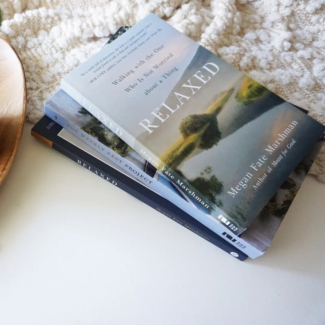 Relaxed Bible Study Guide + Book + Journal Premium Bundle - Image 2