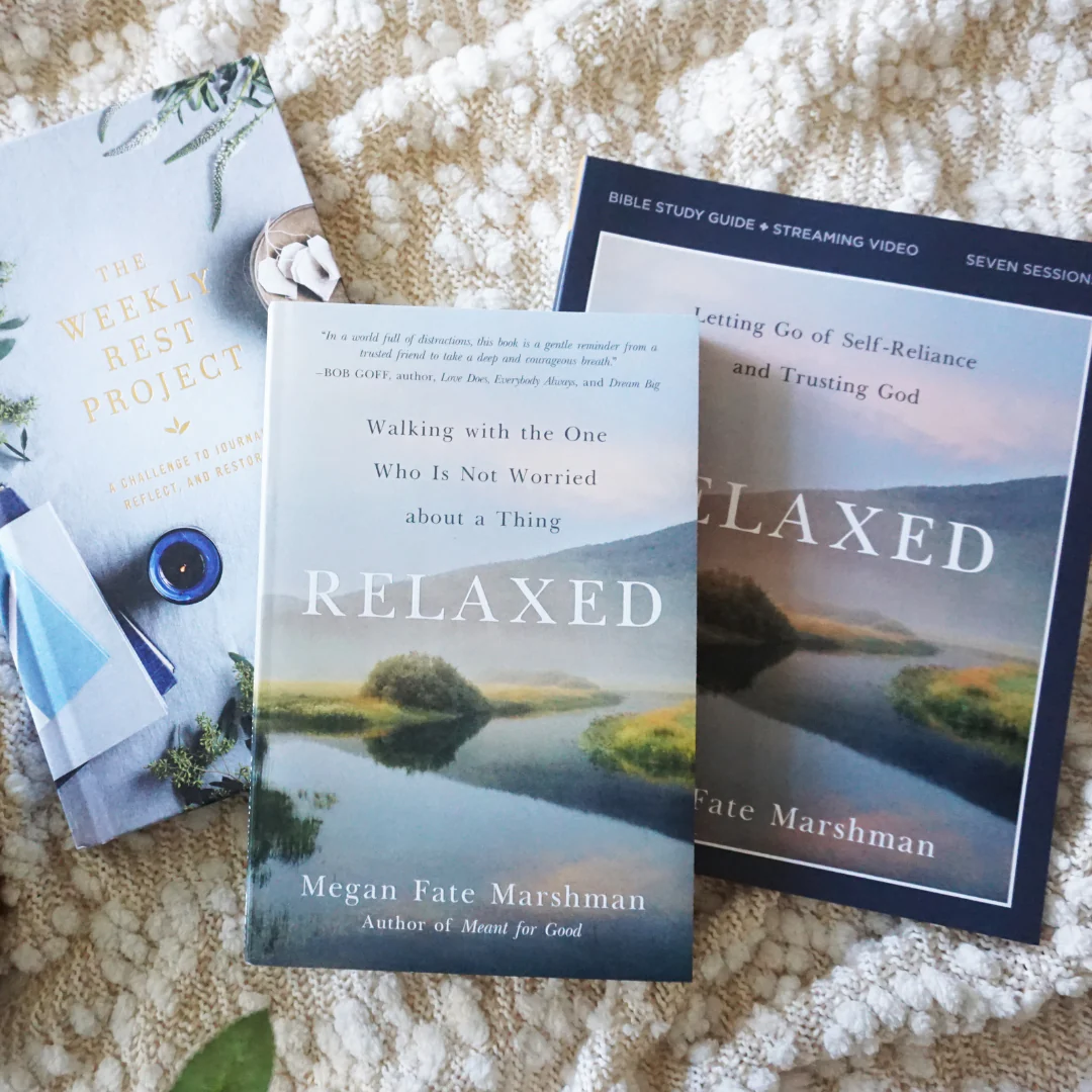 Relaxed Bible Study Guide + Book + Journal Premium Bundle - Image 3