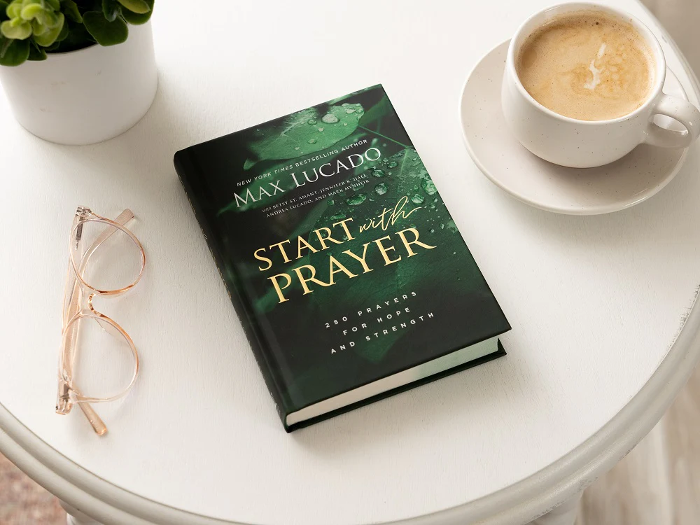 Start with Prayer: 250 Prayers for Hope and Strength - The Perfect Christian Devotional Prayer and Scripture Gift - Image 4