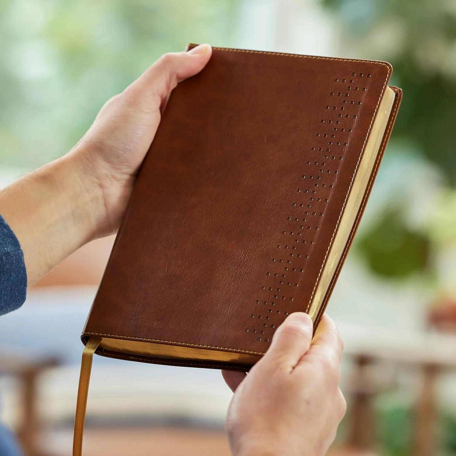 Student Study Bible: A Guide to Knowing and Living God’s Word (NKJV, Red Letter, Comfort Print) - Image 7