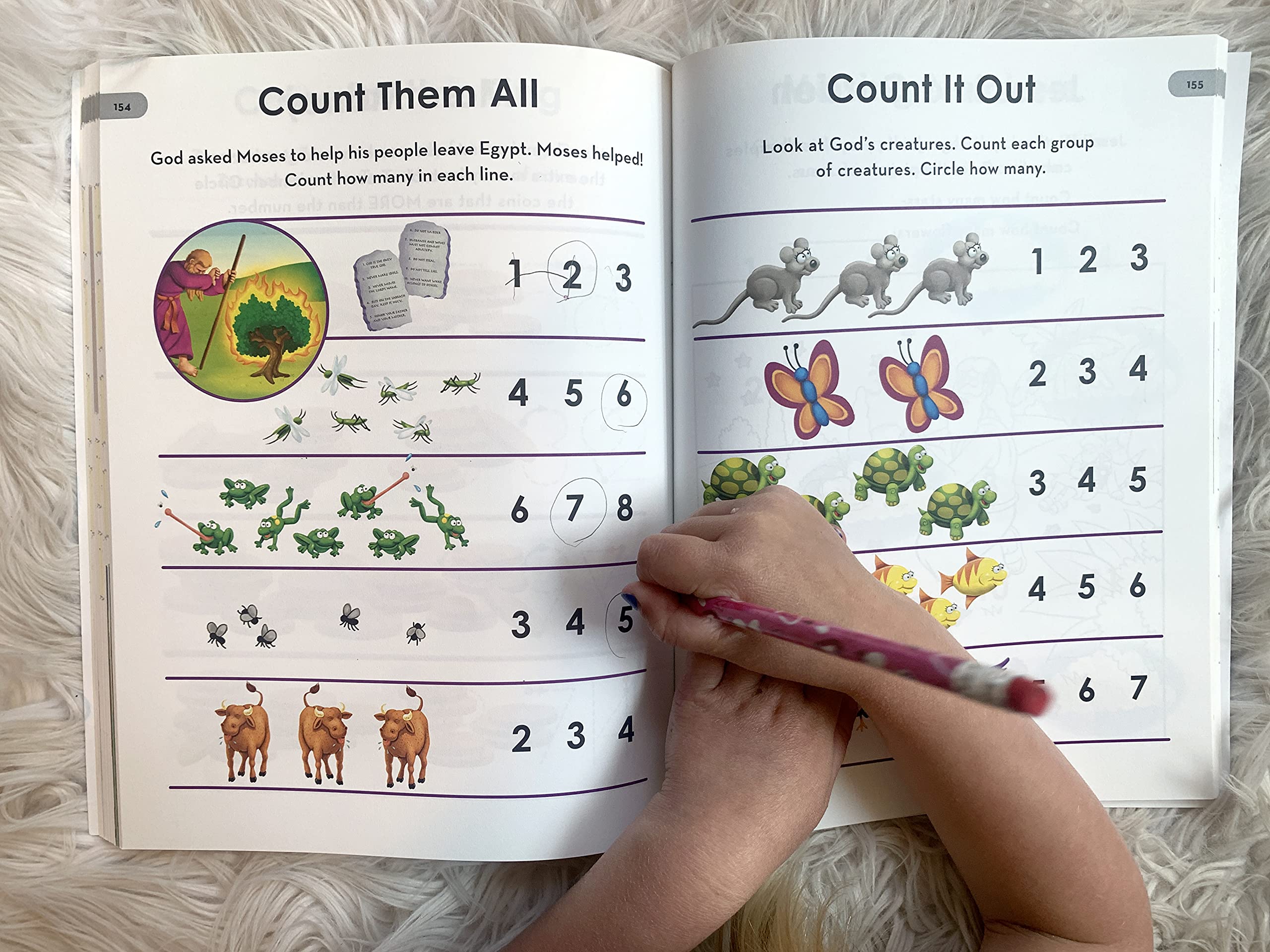 The Beginner's Bible Preschool Workbook: Early Learning Activities for Reading Readiness, Numbers, Handwriting, and More - Image 9