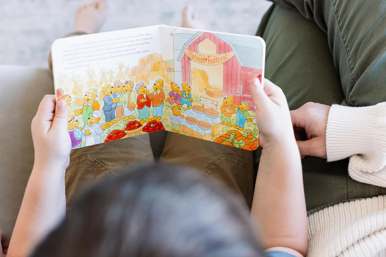 The Berenstain Bears Celebrate Fall - Image 12