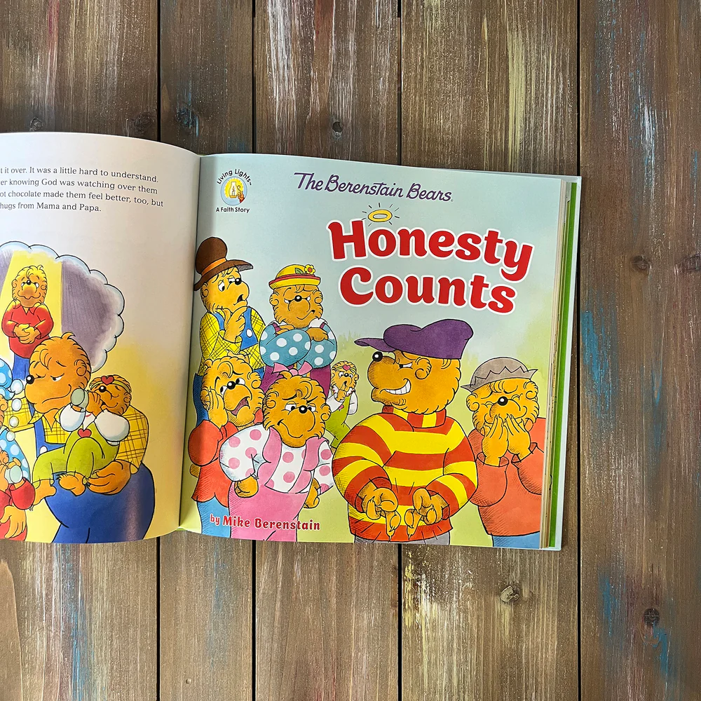 The Berenstain Bears Let's Go Play Collection: 6 Books in 1 - Image 10