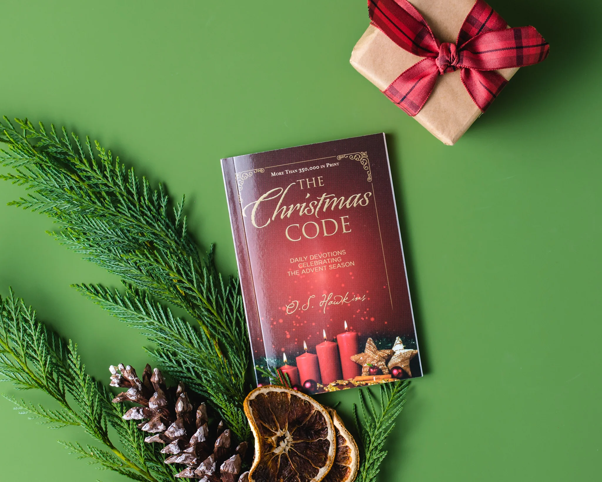 The Christmas Code 15-Pack Bundle: Daily Devotions Celebrating the Advent Season - Image 3