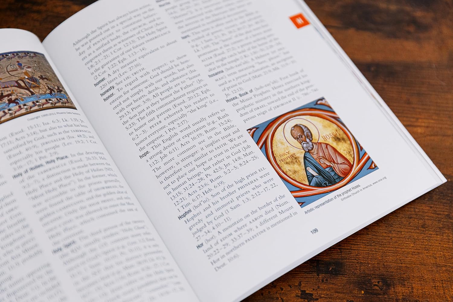 The Essential Bible Dictionary: Key Insights for Reading God's Word - Image 4