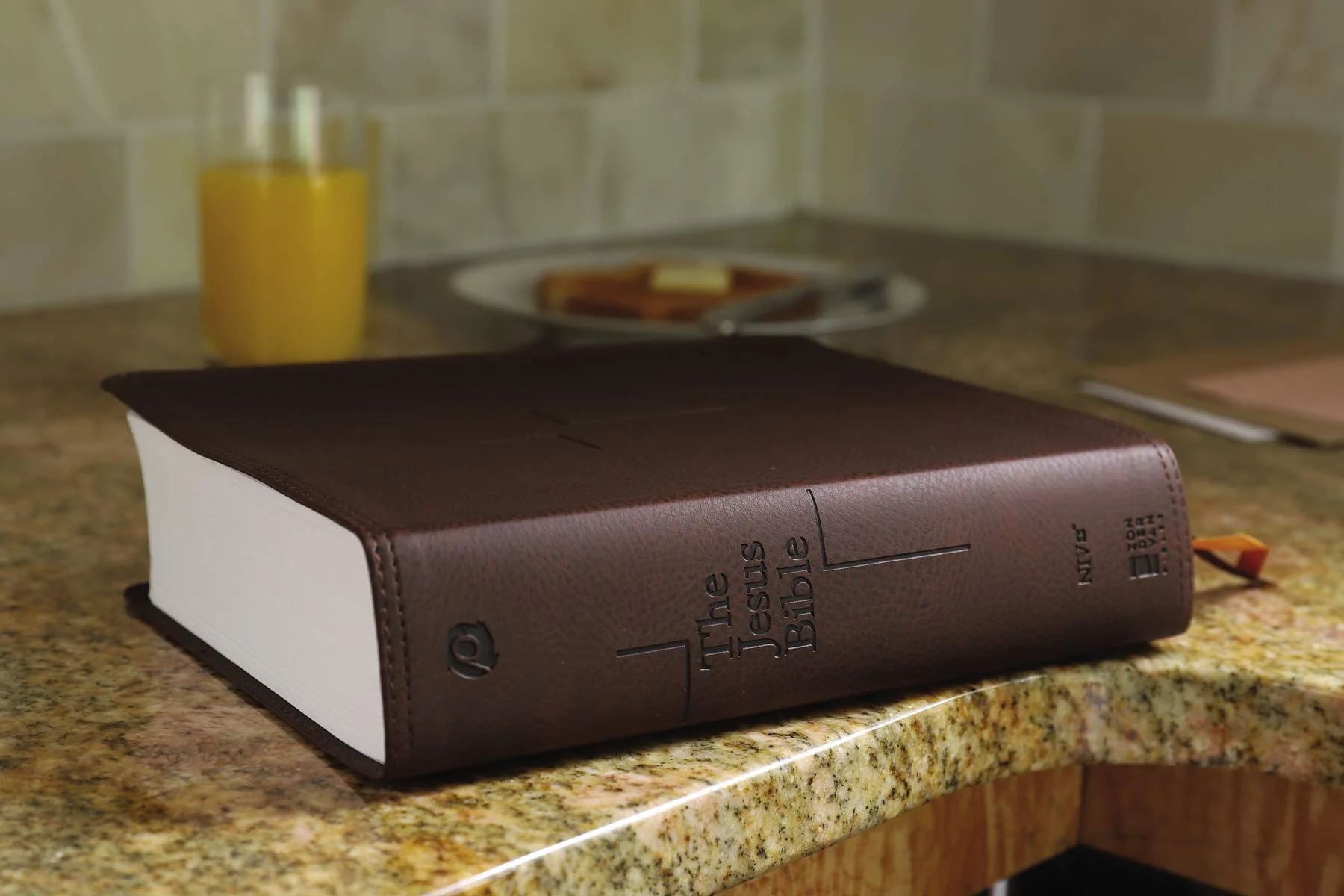 The Jesus Bible, NIV Edition, Comfort Print - Image 36