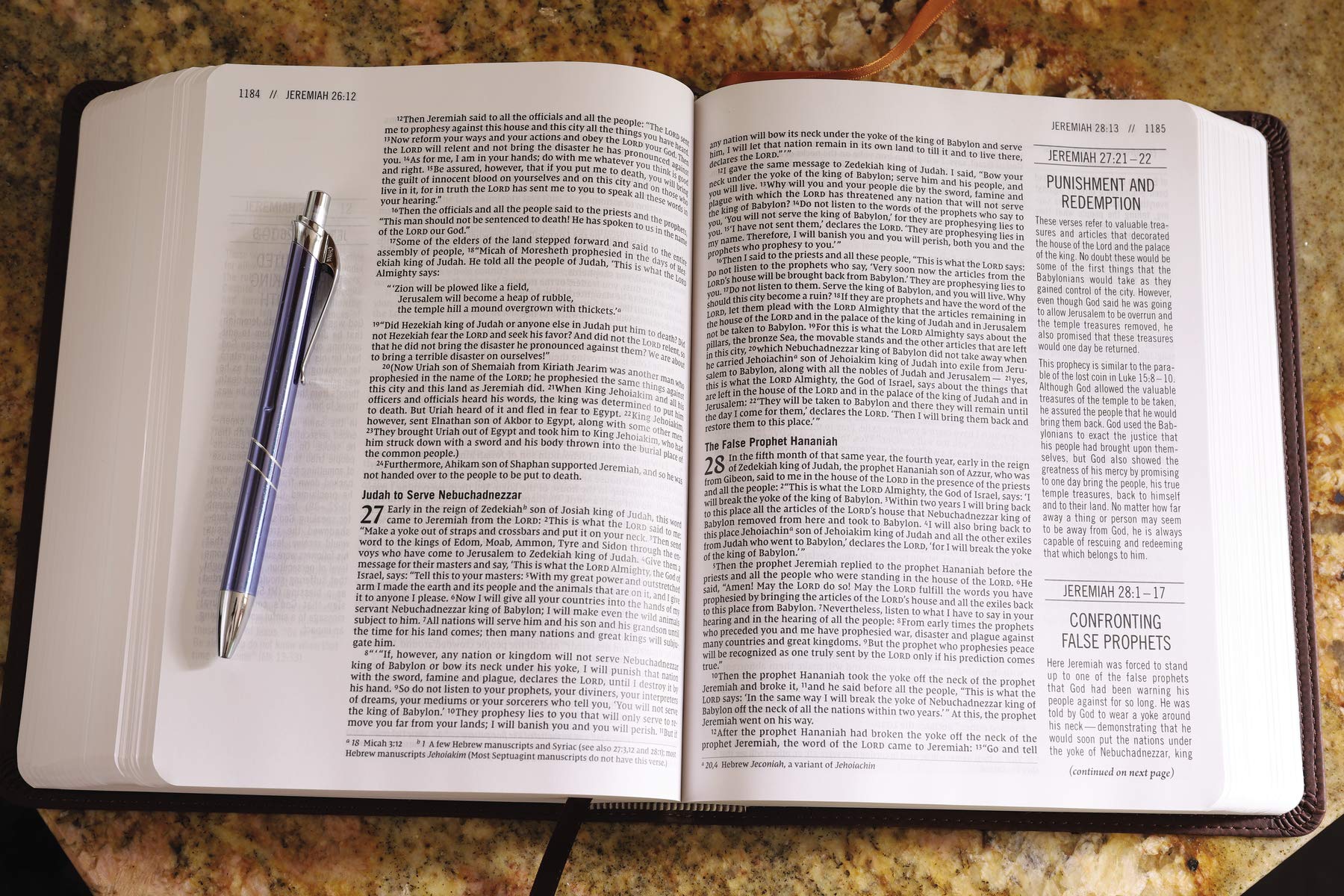 The Jesus Bible, NIV Edition, Comfort Print - Image 39