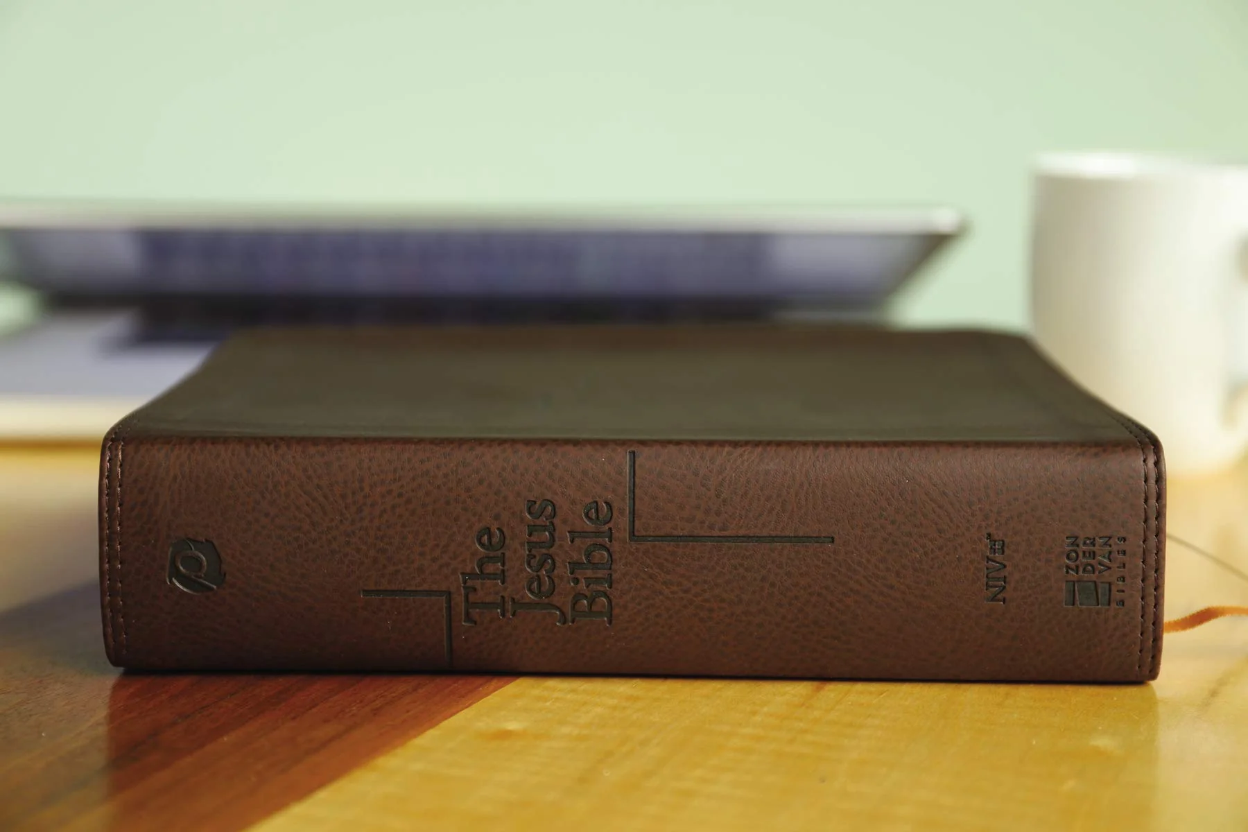 The Jesus Bible, NIV Edition, Comfort Print - Image 42