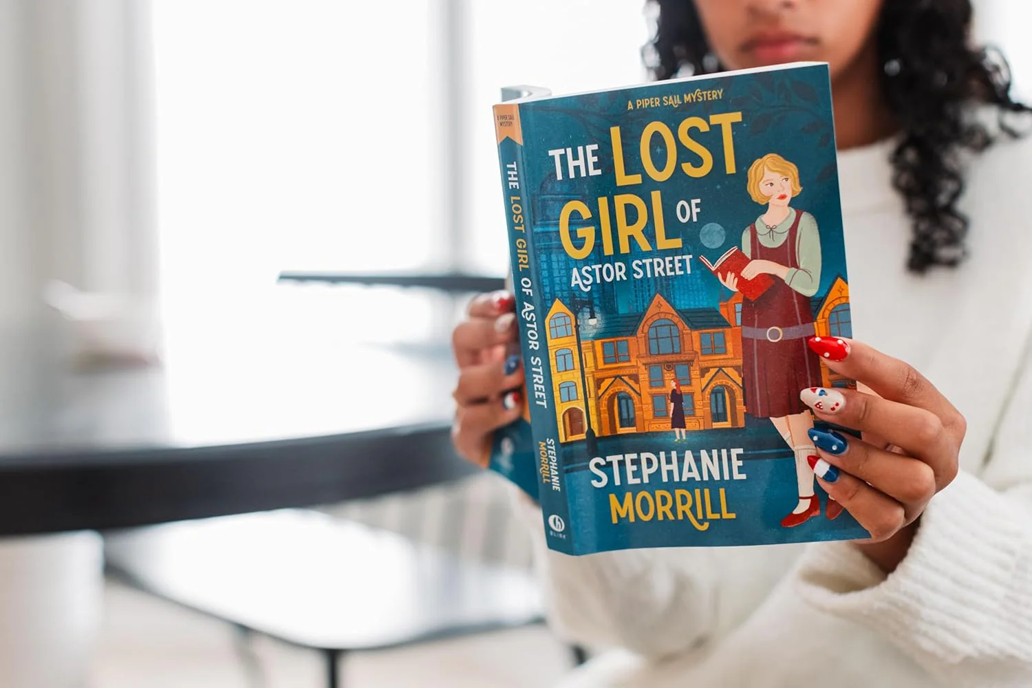 The Lost Girl of Astor Street: A Piper Sail Mystery - Image 4