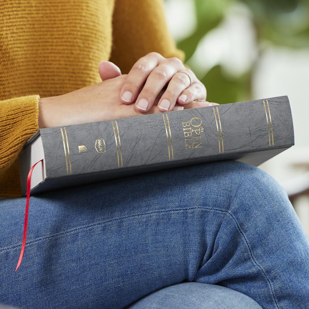 The Open Bible: Read and Discover the Bible for Yourself (NKJV, Red Letter, Comfort Print) - Image 8